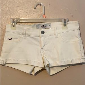 White Hollister shorts